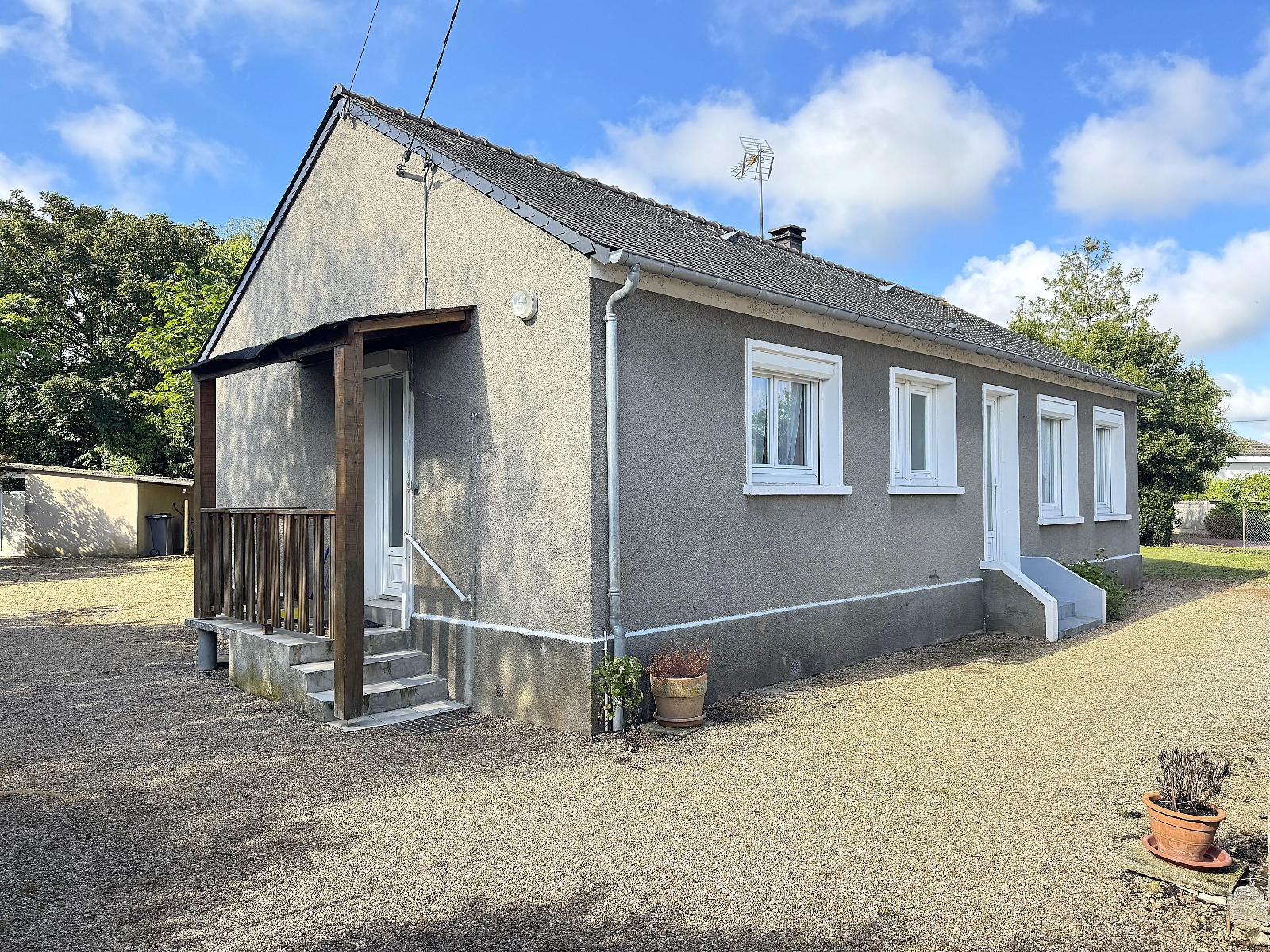 Maison 77m² — Thouars