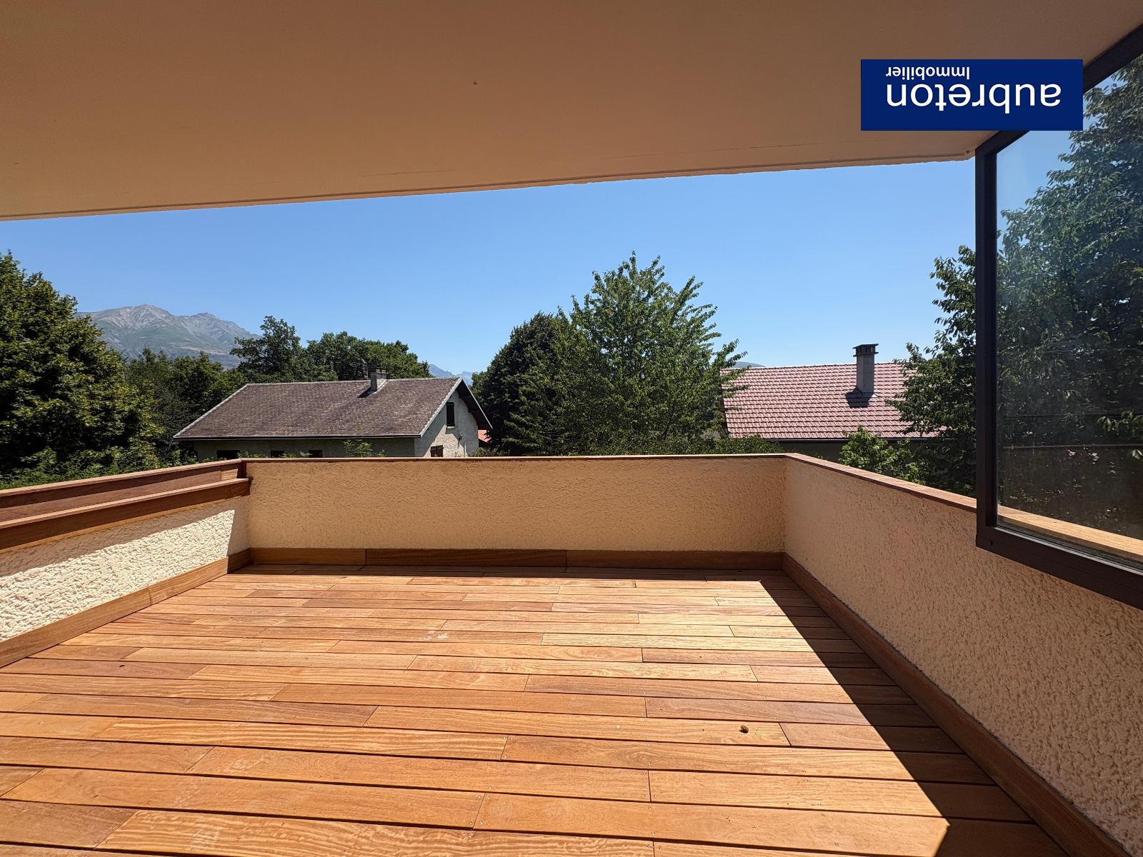 Appartement 70m² — La Mure