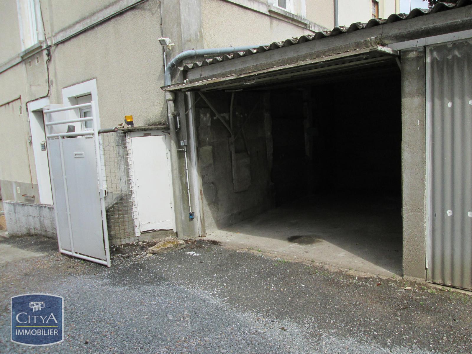 Parking 1 pièces 15m² Angers