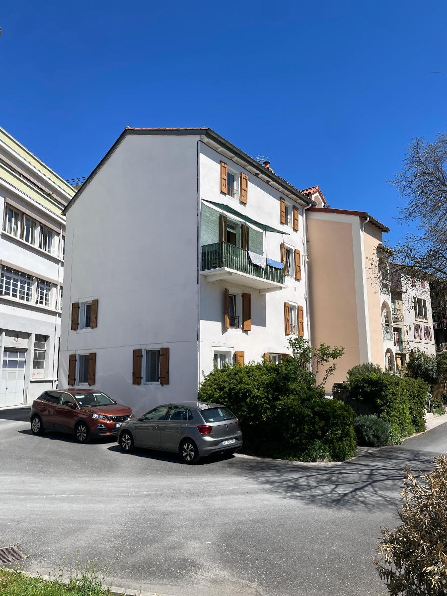 Immeuble 185m² — Millau