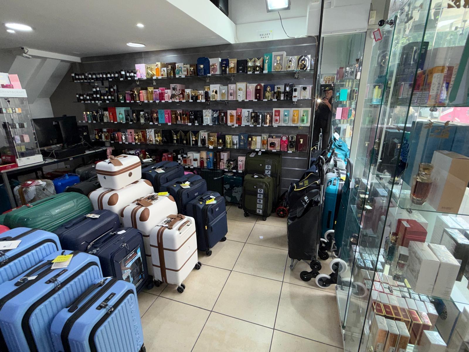 Shop 1 pièces 50m² Antibes