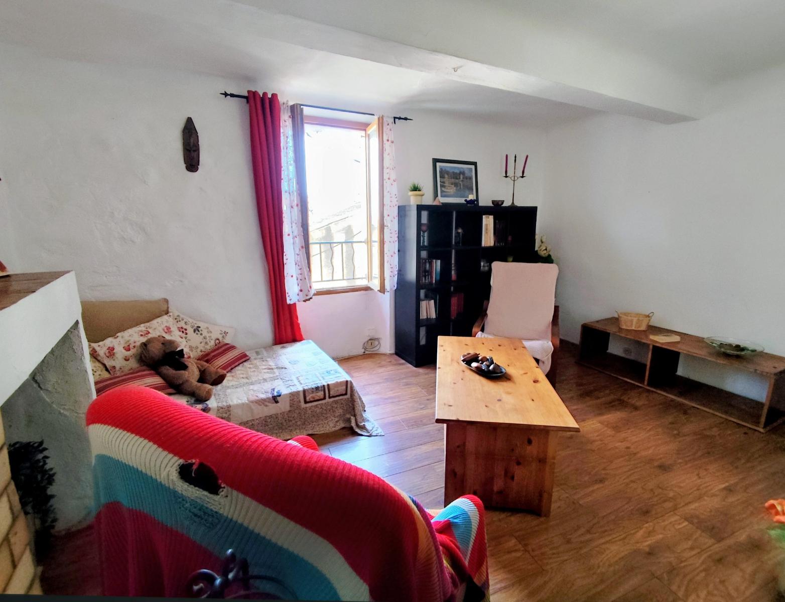 Maison 101m² — Callas