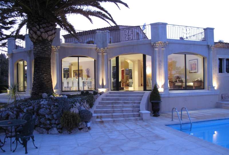 Location Villa � CANNES