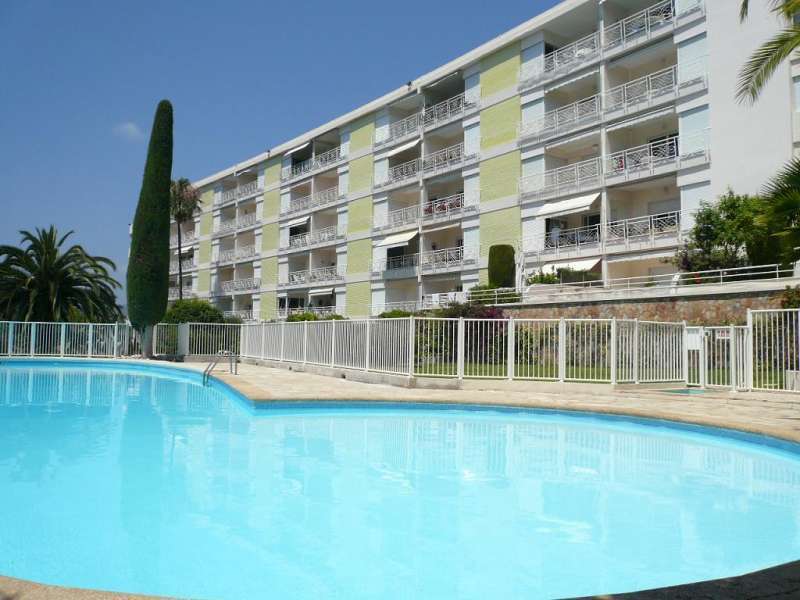 Location  Appartement  �  CANNES