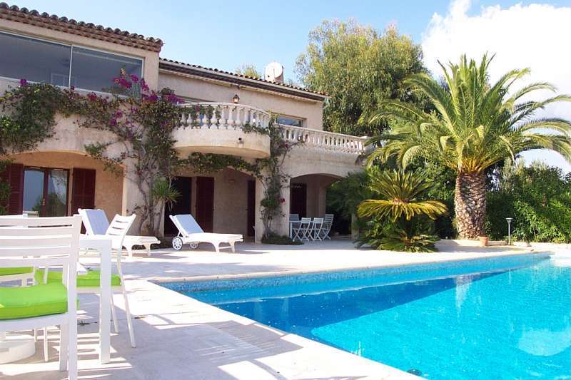 Location  Villa  �  CANNES