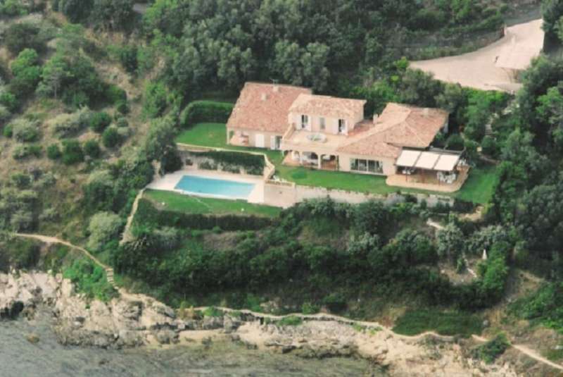 Location Villa � SAINT-TROPEZ