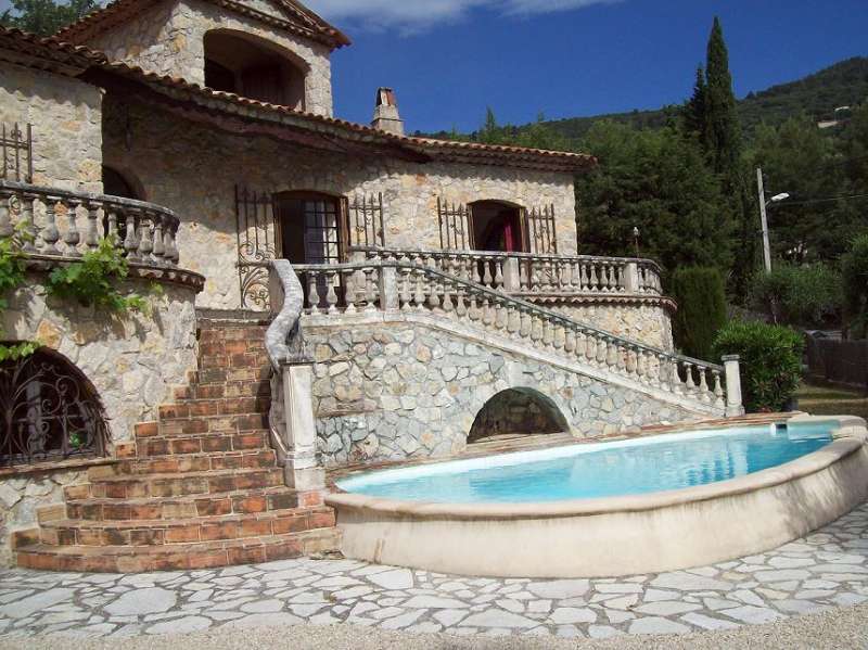 Location  Villa  �  GRASSE